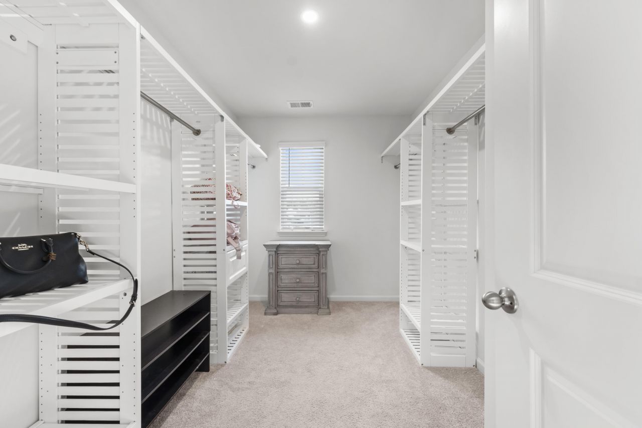 228 Goshen Road Photo 32