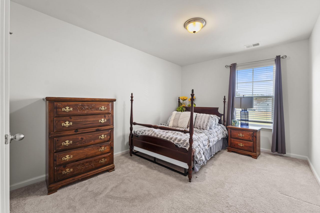 228 Goshen Road Photo 36