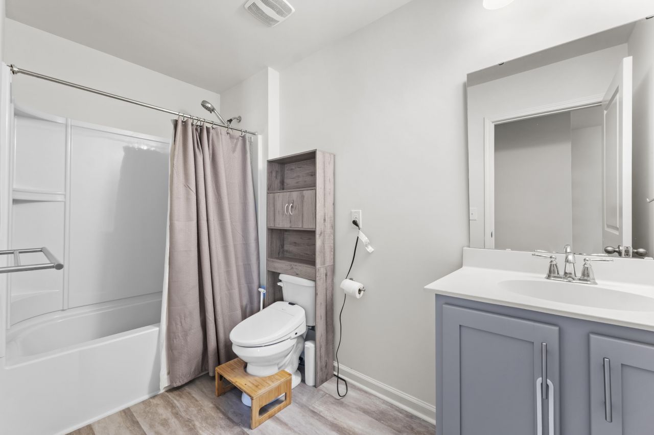 228 Goshen Road Photo 39