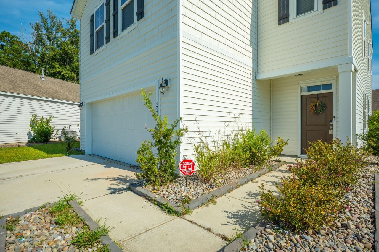 228 Goshen Road Photo 9