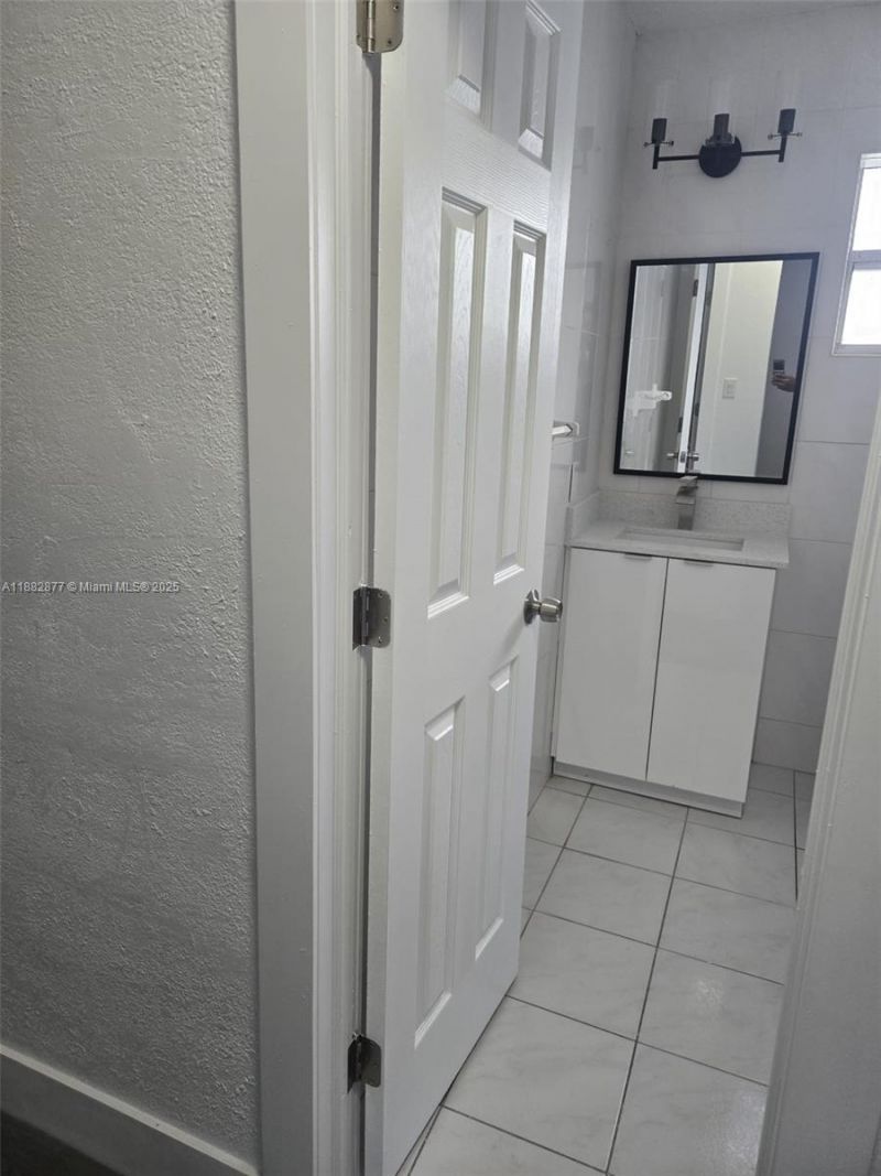 2617 NW 23rd Ave, Unit 2, Miami, FL 33142 Photo