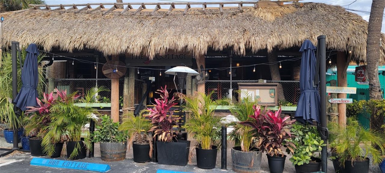 145 Avenida Messina, Unit 3, Sarasota, FL 34242 Photo