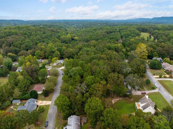 7219 Flagstone Drive, Ooltewah, TN 37363