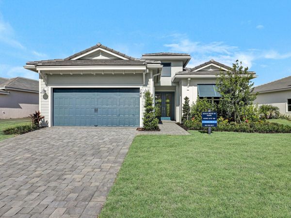 146 SE Palma Street, Port St. Lucie, FL 34984