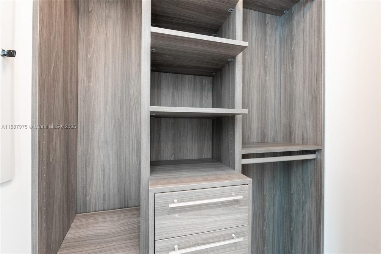 1300 S Miami Ave, Unit 1003, Miami, FL 33130 Photo