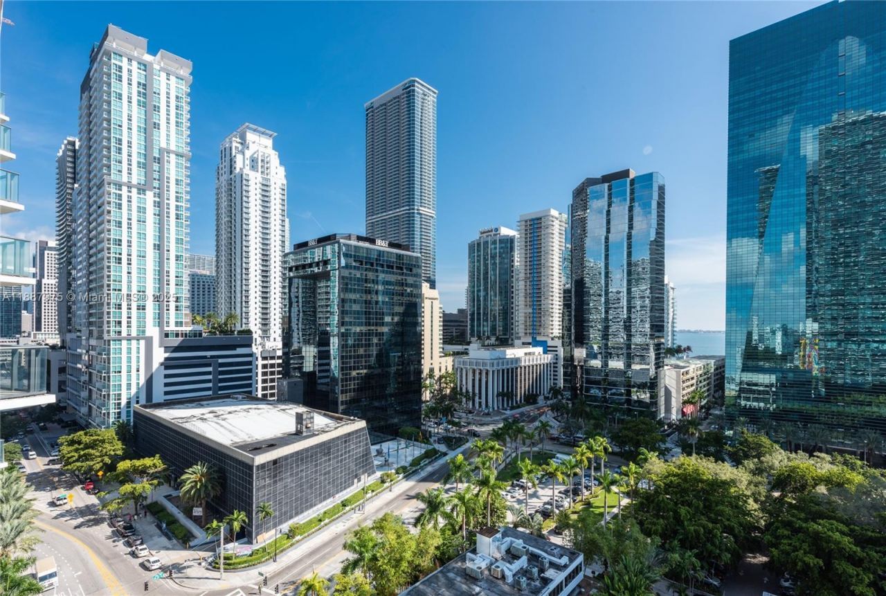 1300 S Miami Ave, Unit 1003, Miami, FL 33130 Photo