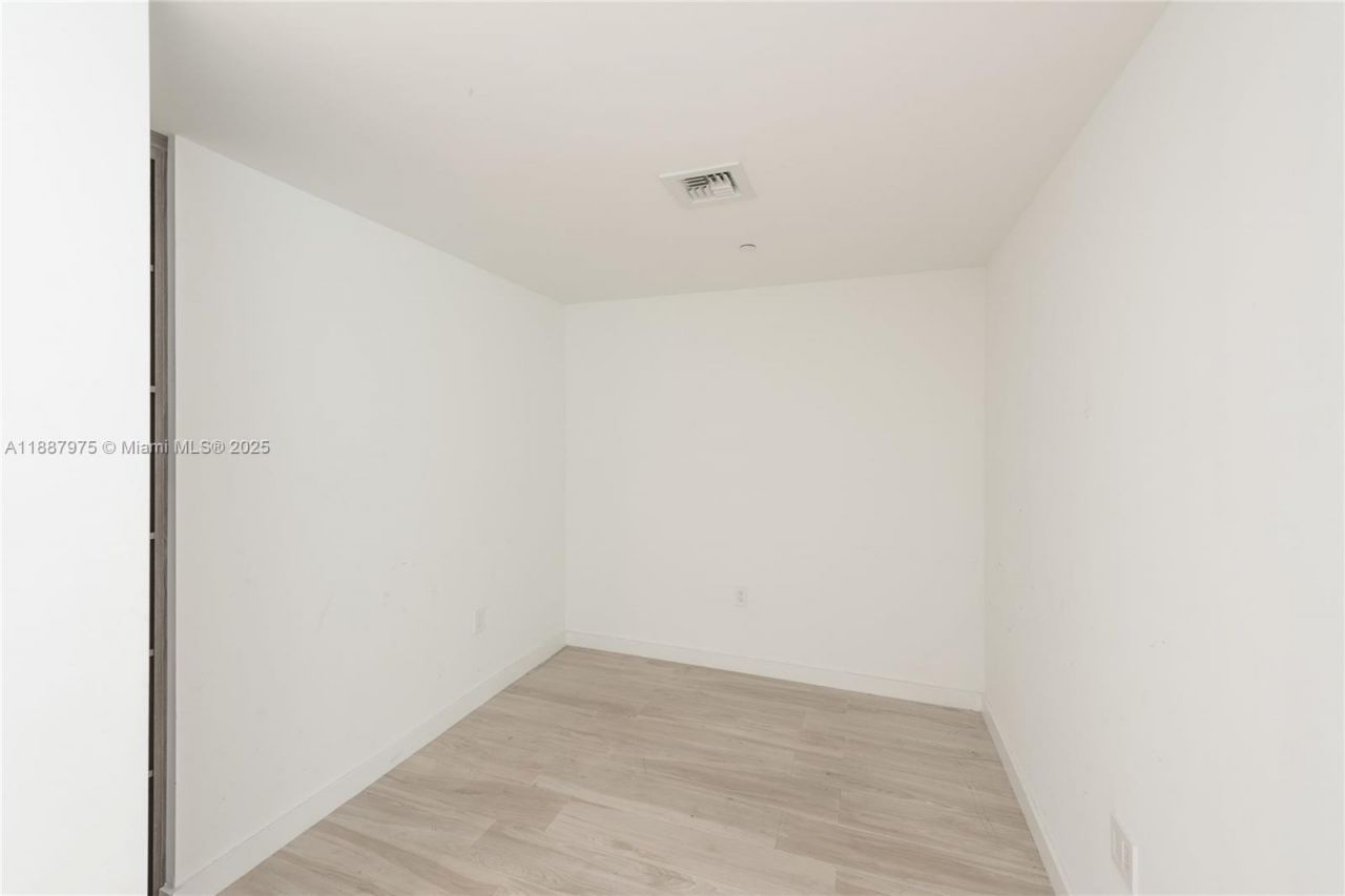 1300 S Miami Ave, Unit 1003, Miami, FL 33130 Photo