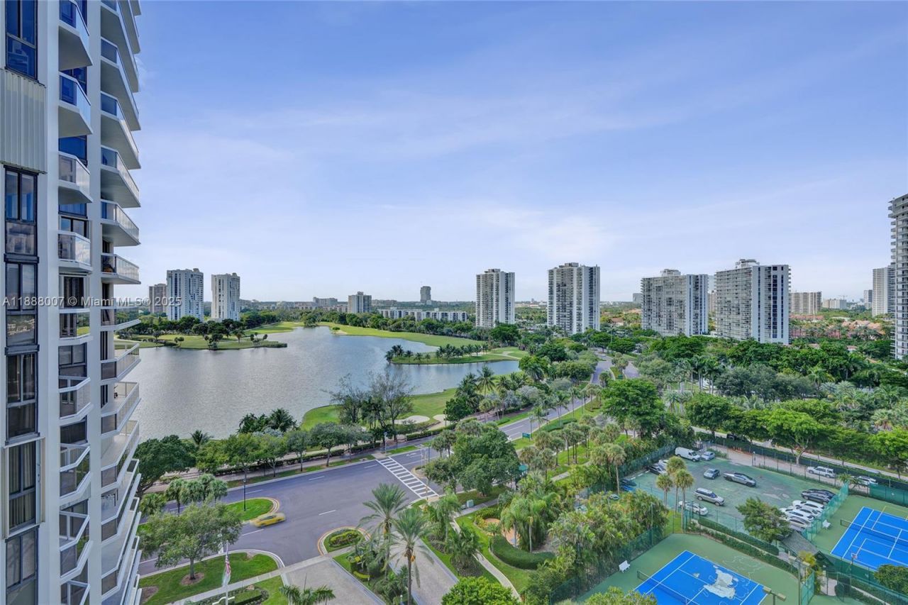 20185 E Country Club Dr, Unit 1409, Aventura, FL 33180 Photo