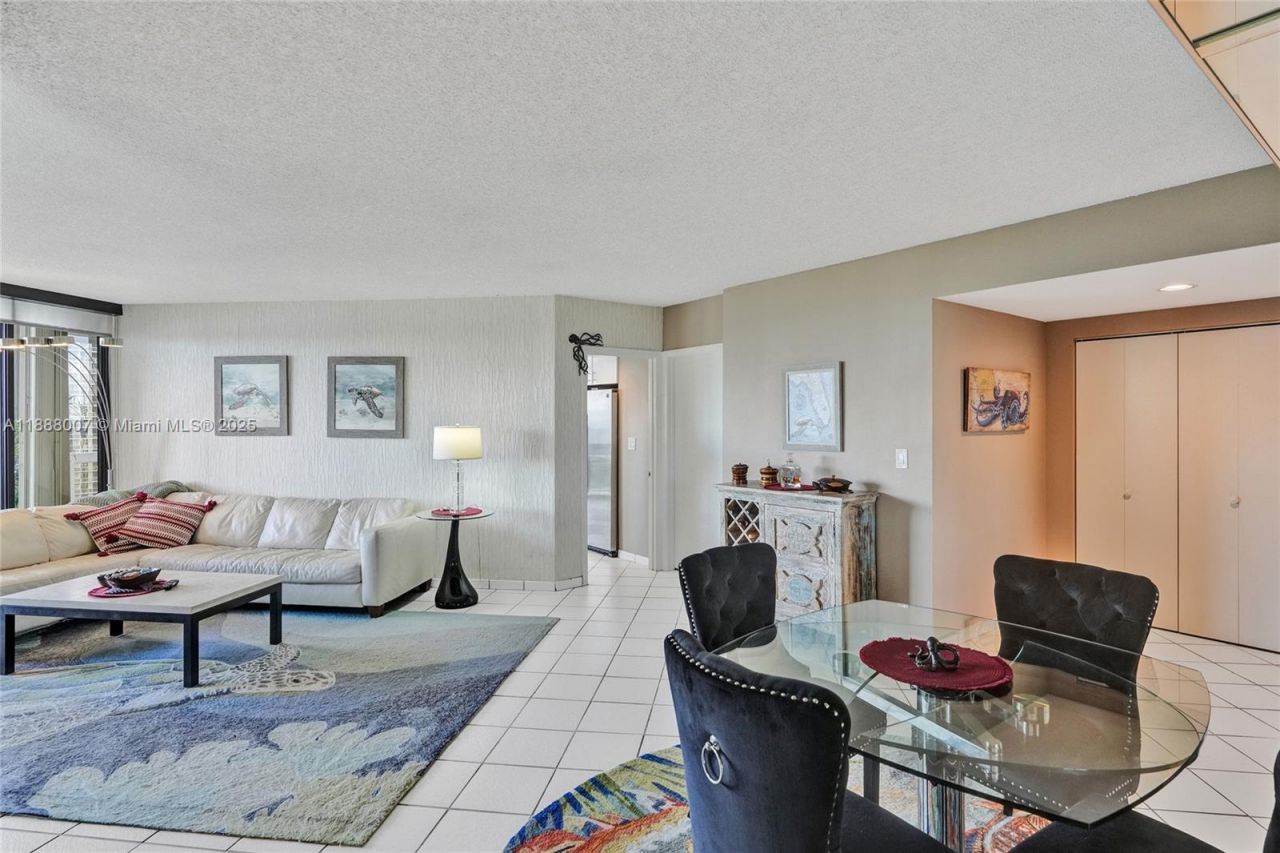 20185 E Country Club Dr, Unit 1409, Aventura, FL 33180 Photo