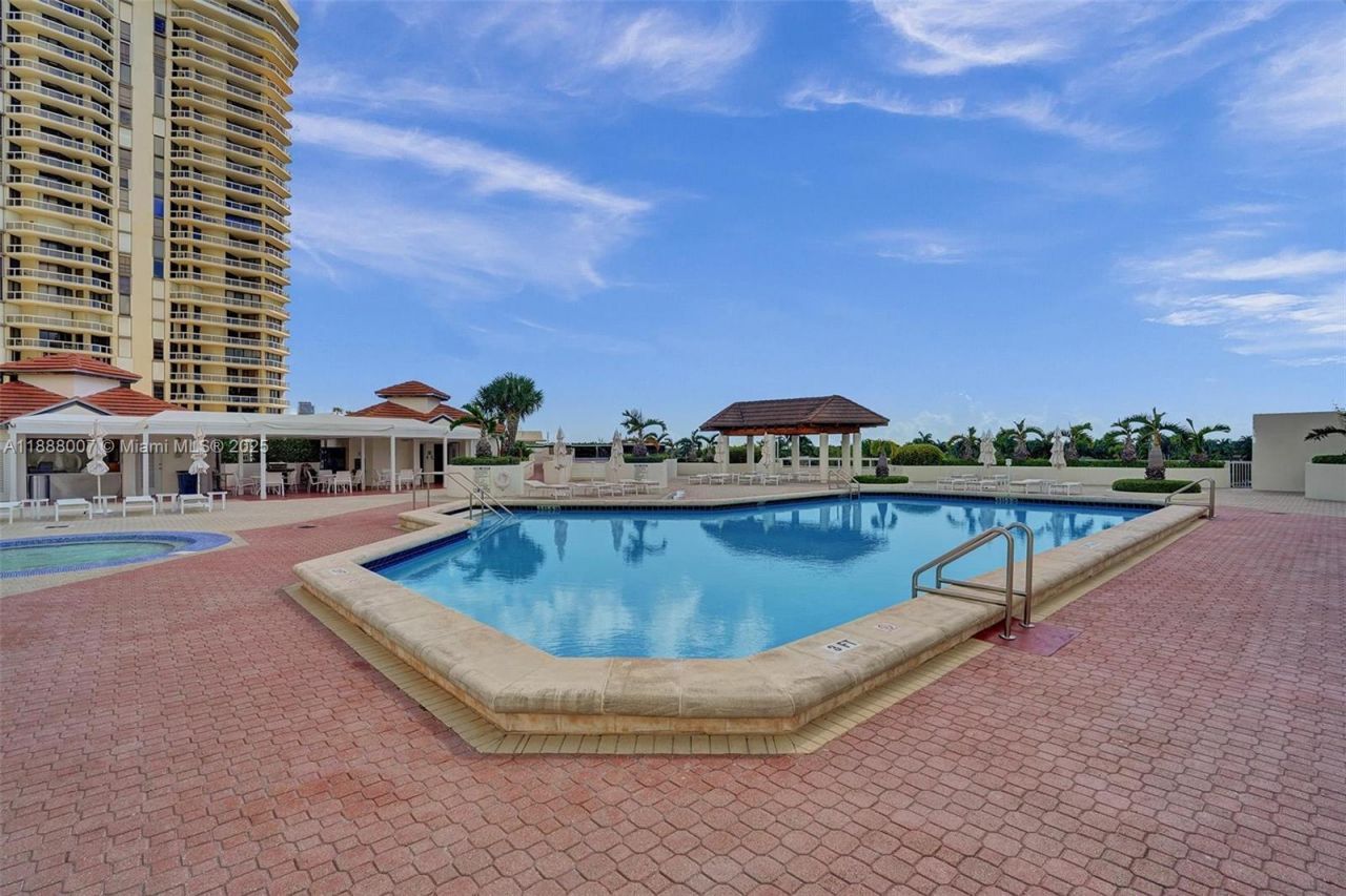 20185 E Country Club Dr, Unit 1409, Aventura, FL 33180 Photo