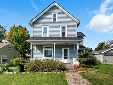 209 1st Avenue SE, Young America, MN 55397