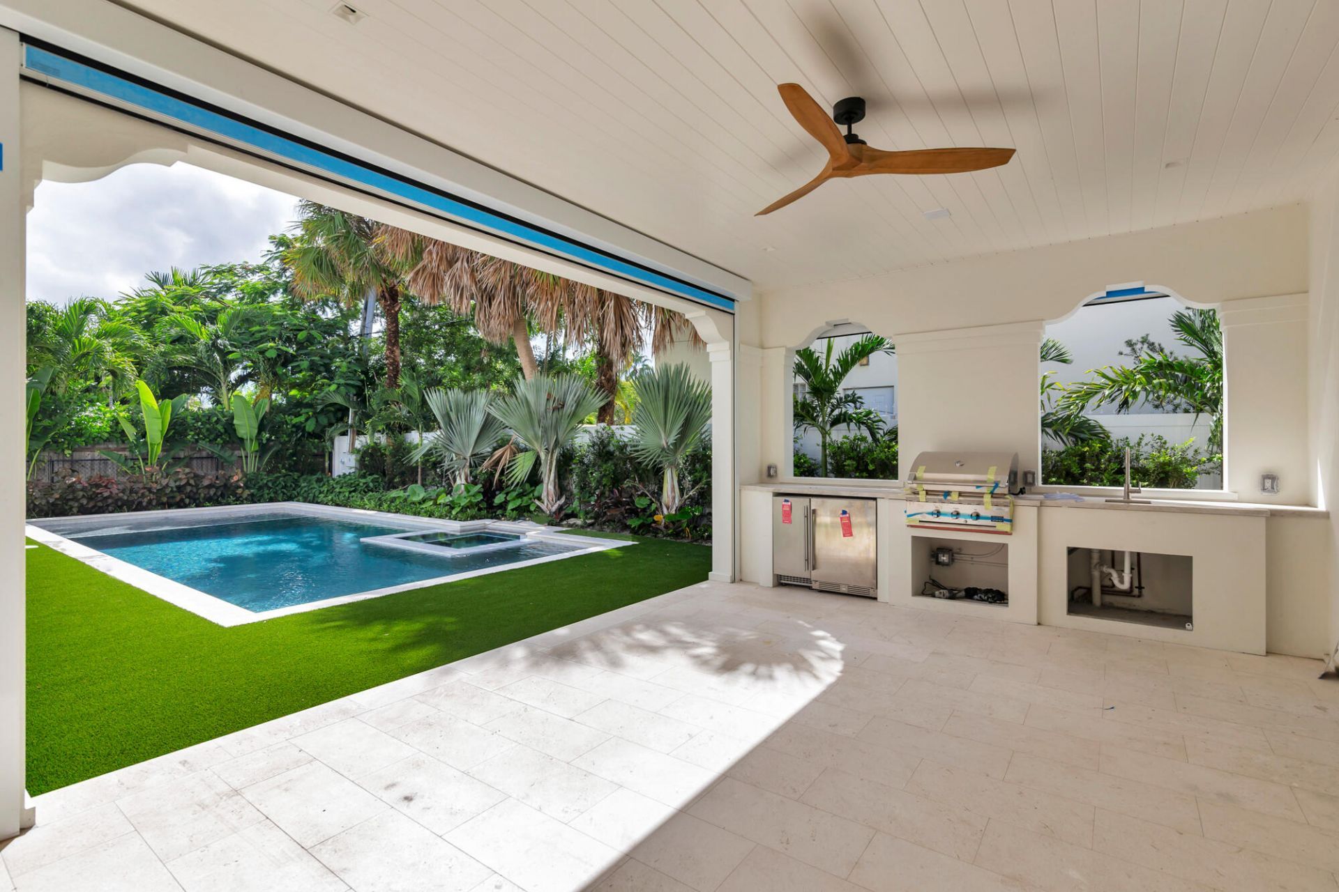 180 Costello Road, West Palm Beach, FL 33405 Photo