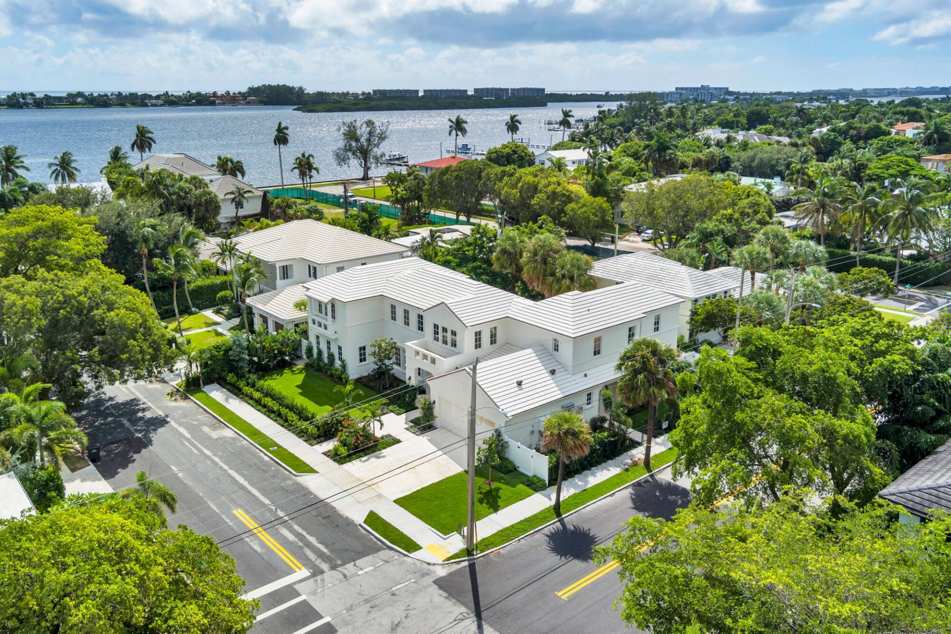 180 Costello Road, West Palm Beach, FL 33405 Photo