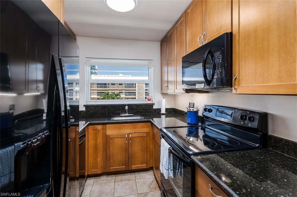 3450 Gulf Shore Blvd N, Unit 315, Naples, FL 34103 Photo