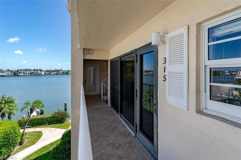 3450 Gulf Shore Blvd N, Unit 315, Naples, FL 34103 Photo