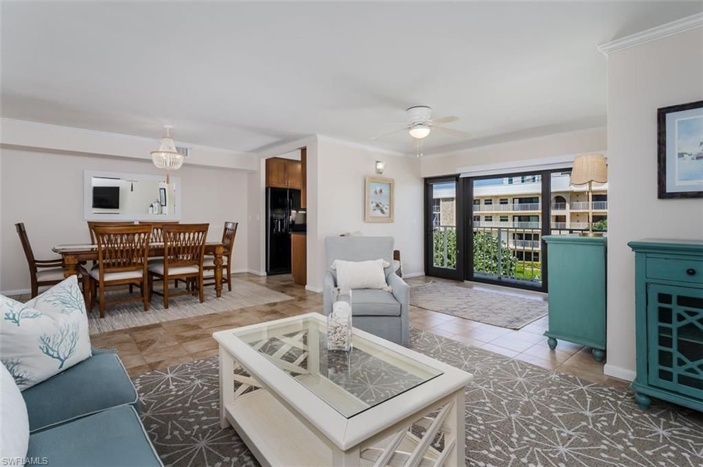 3450 Gulf Shore Blvd N, Unit 315, Naples, FL 34103 Photo