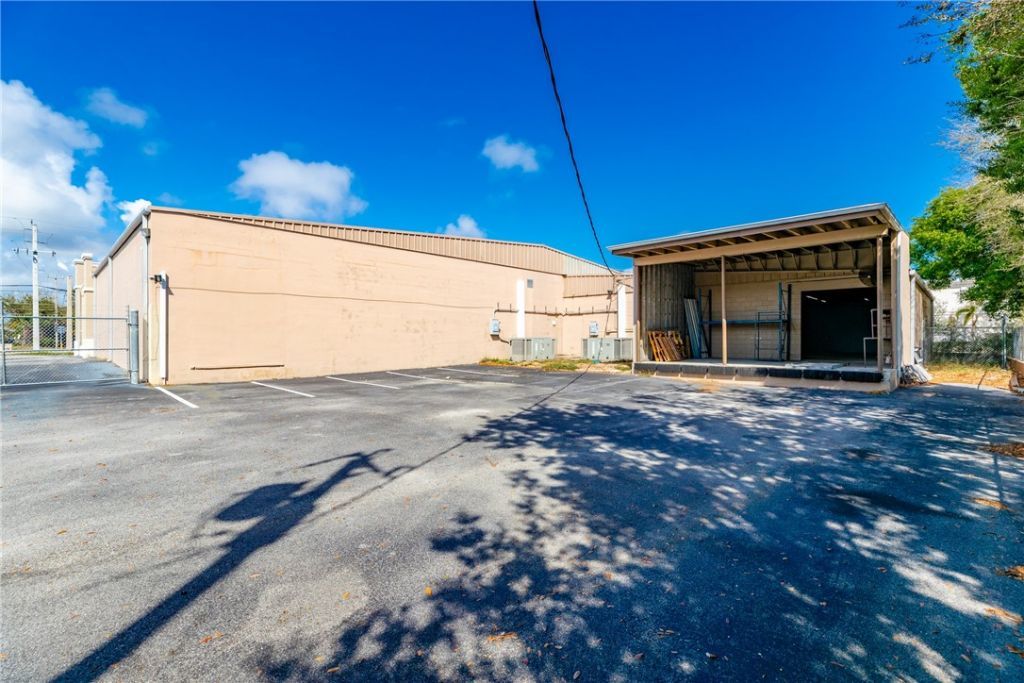1610 Us Highway 1, Vero Beach, FL 32960 Photo