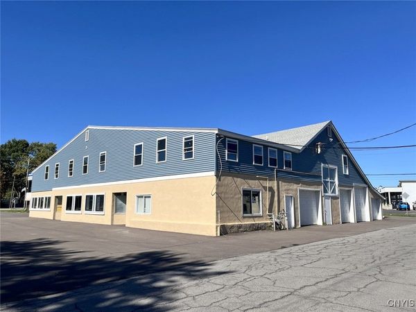 1800 Brewerton Road, Syracuse, NY 13211
