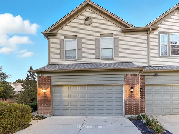 1463 Yellowstone Drive, Streamwood, IL 60107