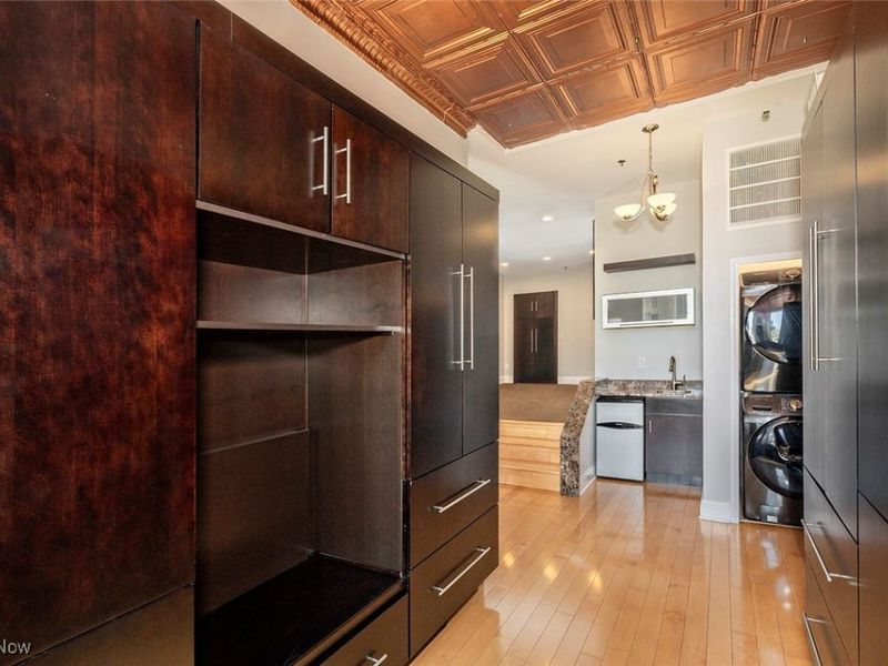 408 W Saint Clair Avenue, Unit 226, Cleveland, OH 44113 Photo 33