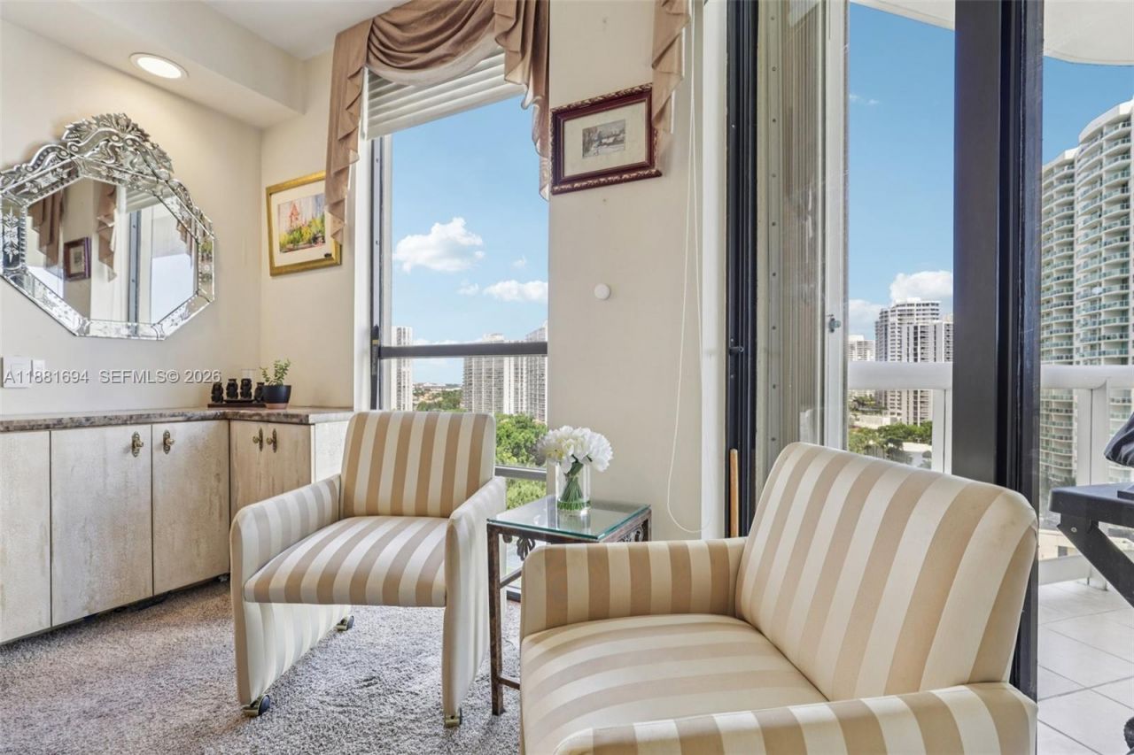 20191 E Country Club Dr, Unit 1102, Aventura, FL 33180 Photo