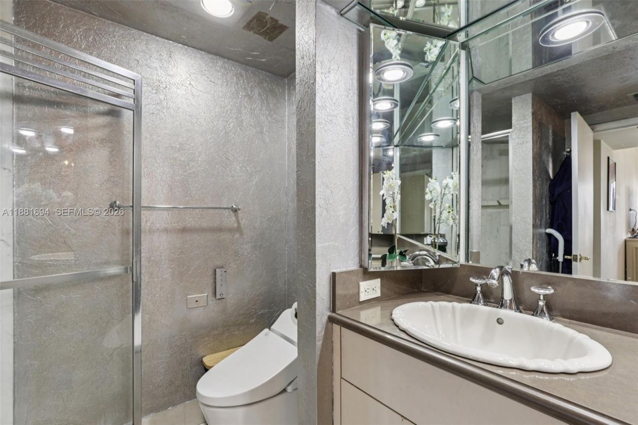 20191 E Country Club Dr, Unit 1102, Aventura, FL 33180 Photo