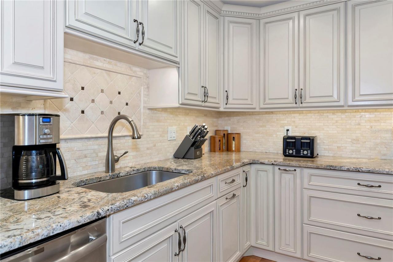 4737 Stone Ridge Trail, Sarasota, FL 34232 Photo