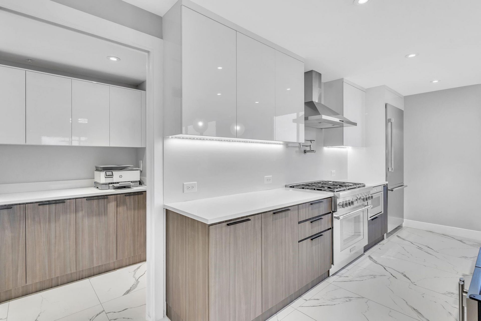 1507 SE 15th Street, Unit 302, Fort Lauderdale, FL 33316 Photo