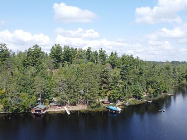 8450 Vermilion Drive, Cook, MN 55723