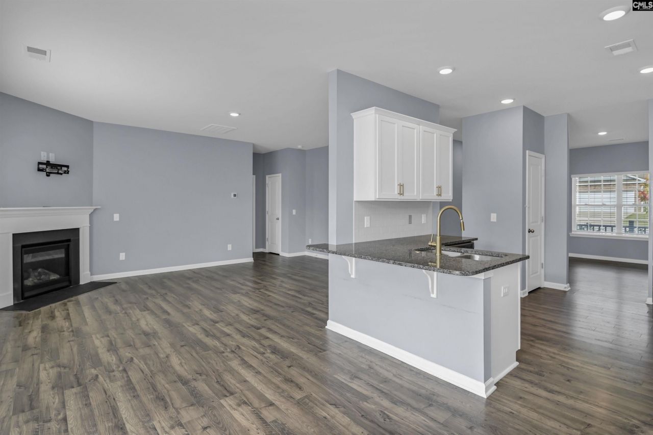 724 Channing Creek Lane Photo 15