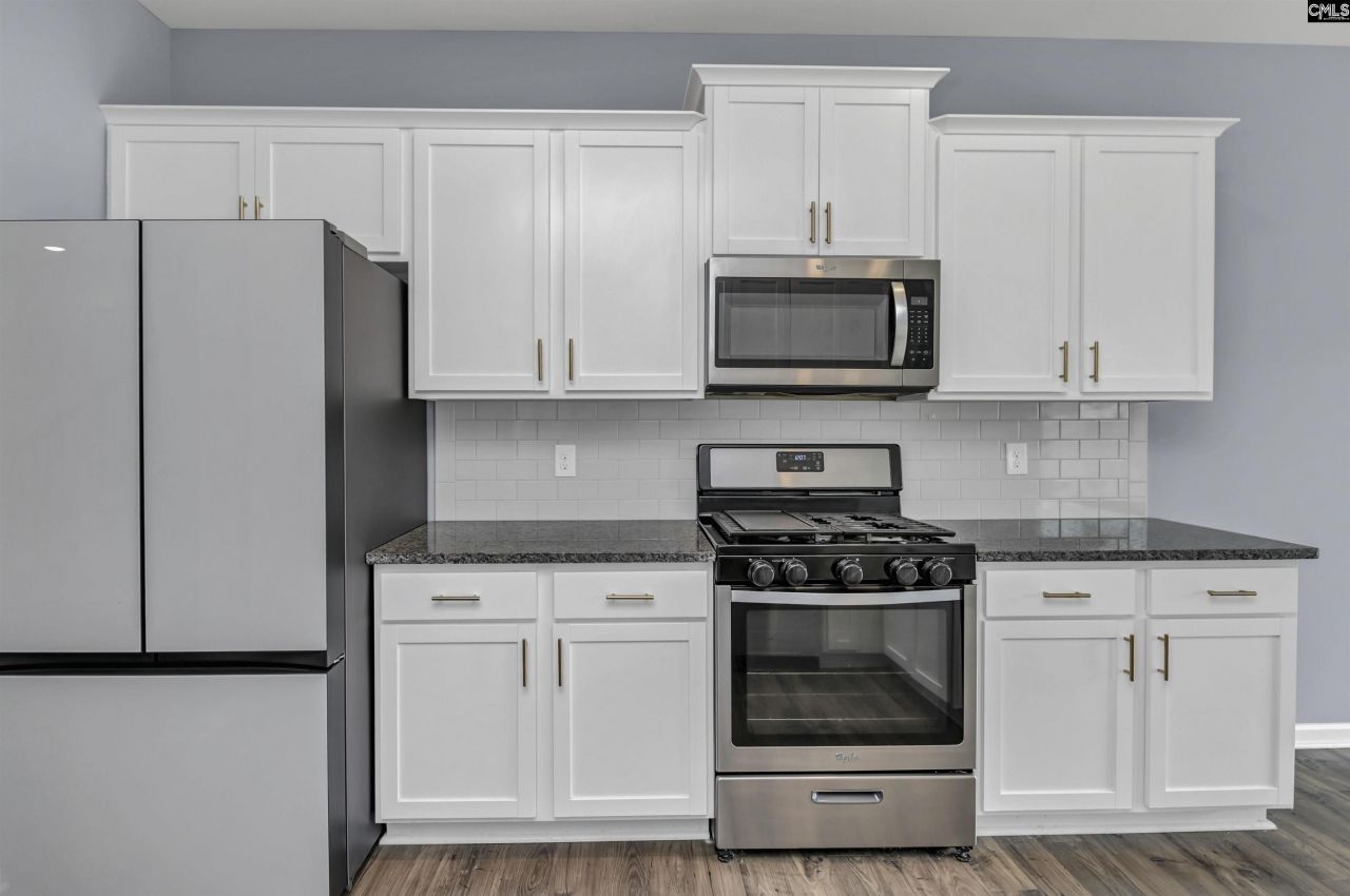 724 Channing Creek Lane Photo 18