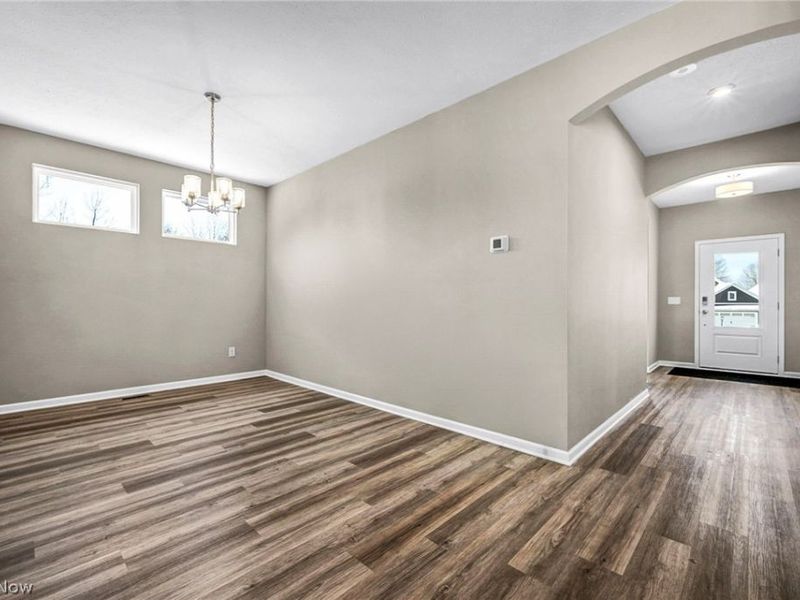 6137 Grey Heron Drive, Medina, OH 44256 Photo 2