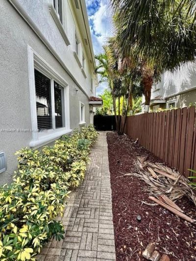 Please Call For Address, Fort Lauderdale, FL 33306 Photo