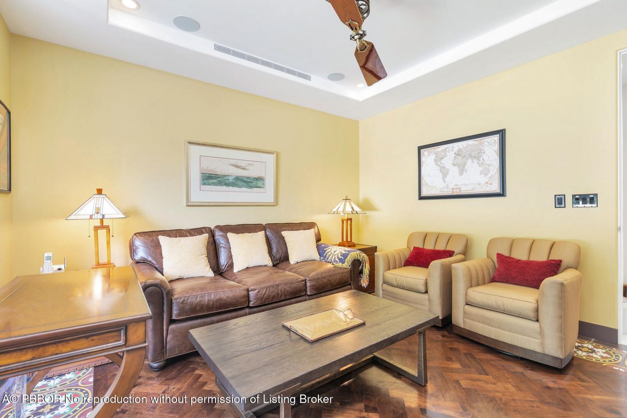 216 Colonial Lane, Palm Beach, FL 33480 Photo