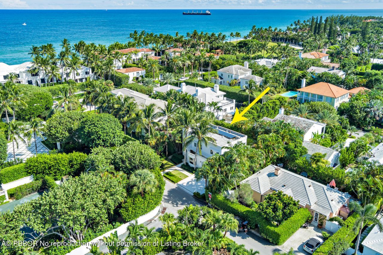 216 Colonial Lane, Palm Beach, FL 33480 Photo