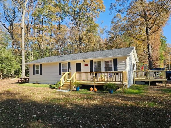 25 Little John Street, REEDVILLE, VA 22539