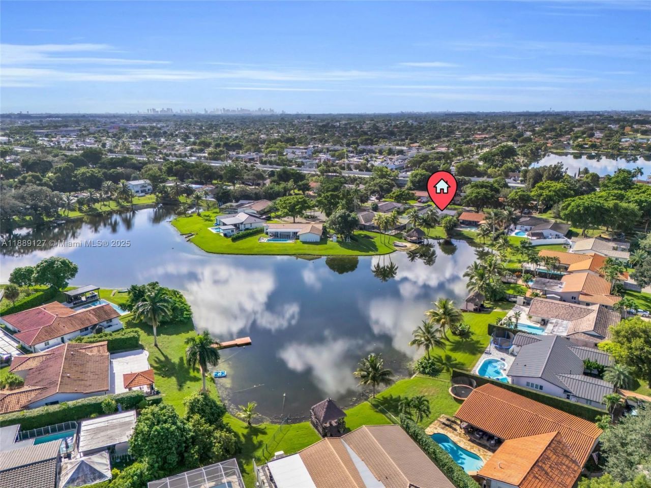 7211 Bamboo St, Miami Lakes, FL 33014 Photo