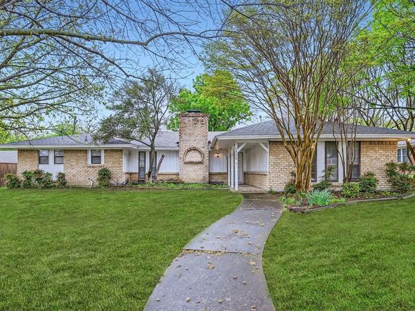 1724 Midcrest Drive, Plano, TX 75075