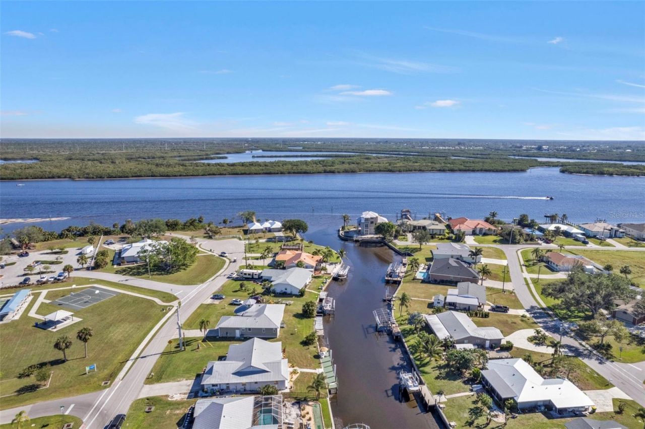 27409 Voyageur Drive, Punta Gorda, FL 33983 Photo