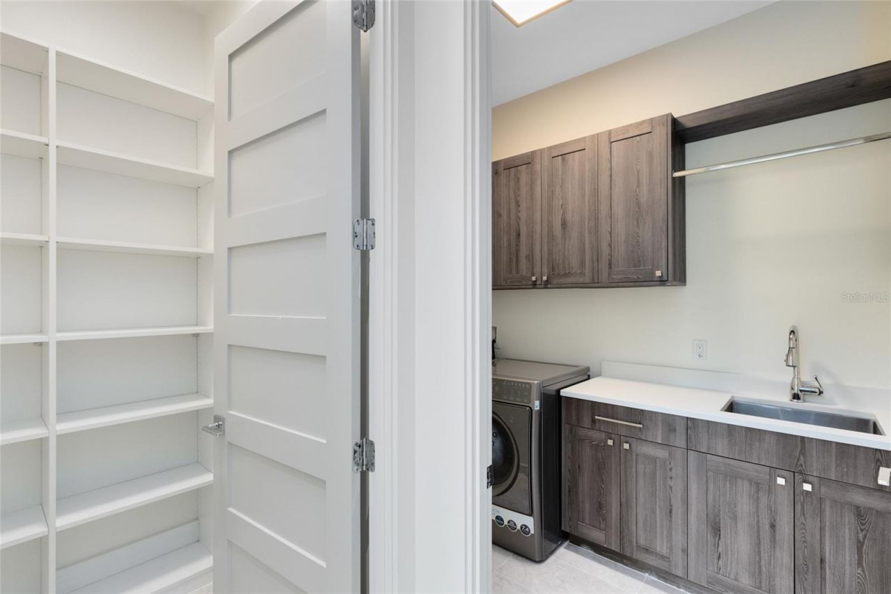 9352 Bordet Court, Orlando, FL 32827 Photo