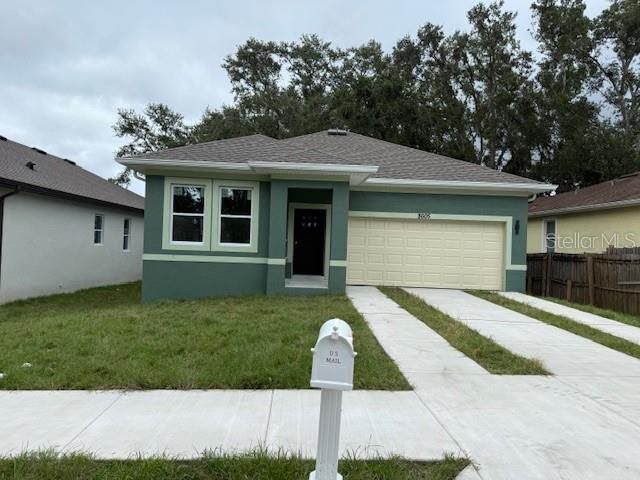 8605 N 48th Street, Tampa, FL 33617 Main Photo