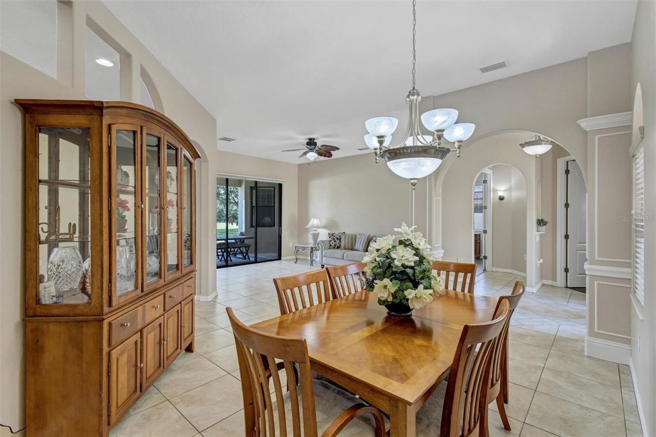 323 141st Court Ne, Bradenton, FL 34212 Photo