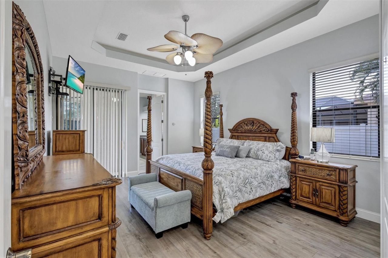 323 141st Court Ne, Bradenton, FL 34212 Photo