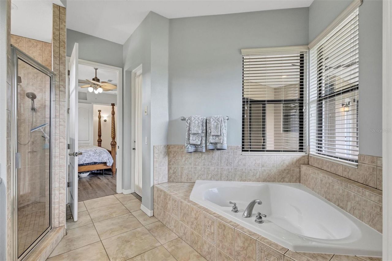 323 141st Court Ne, Bradenton, FL 34212 Photo