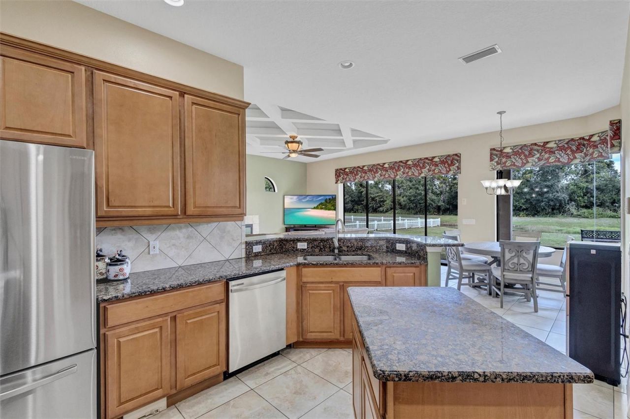 323 141st Court Ne, Bradenton, FL 34212 Photo