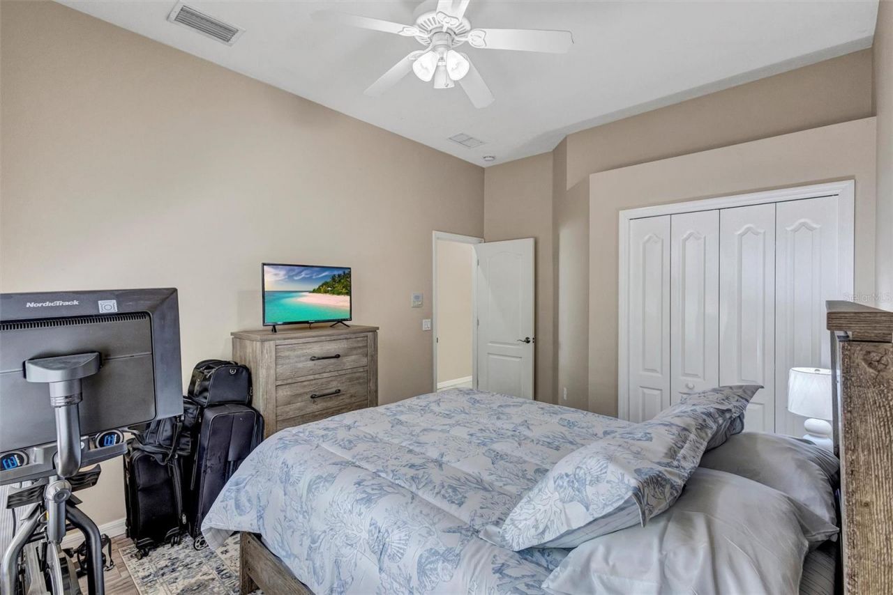 323 141st Court Ne, Bradenton, FL 34212 Photo