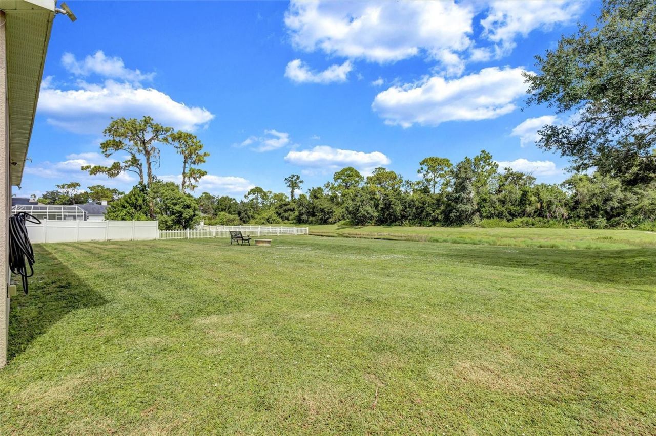 323 141st Court Ne, Bradenton, FL 34212 Photo