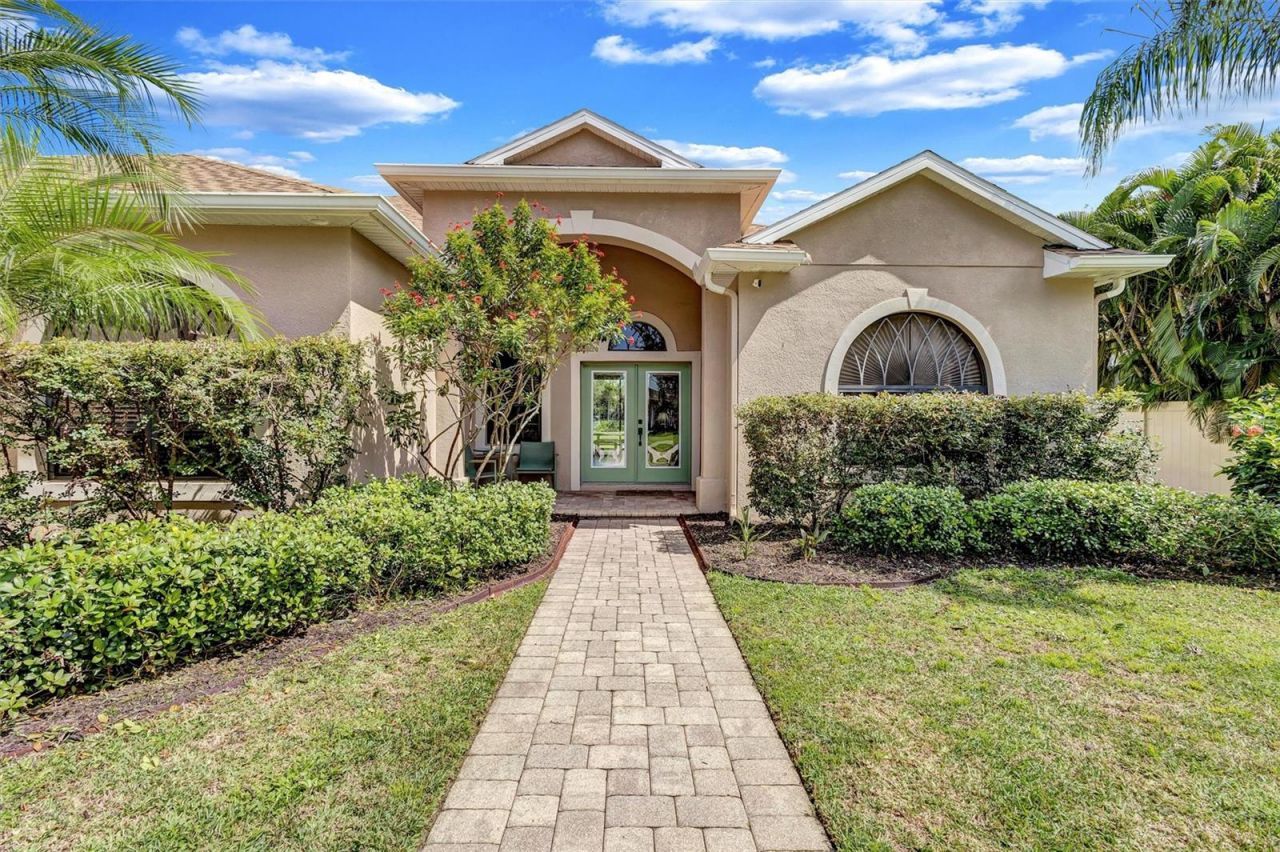 323 141st Court Ne, Bradenton, FL 34212 Photo