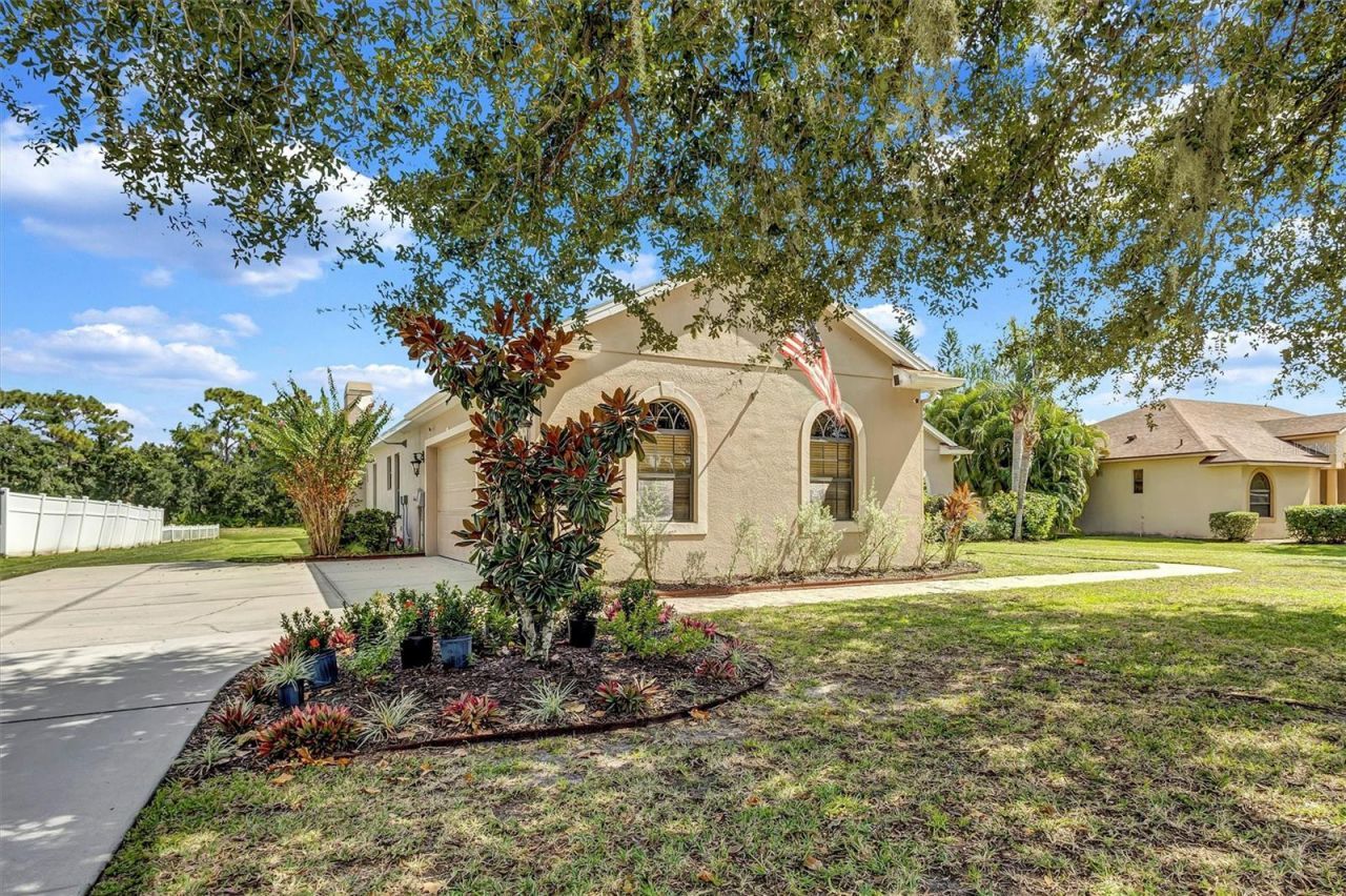 323 141st Court Ne, Bradenton, FL 34212 Photo