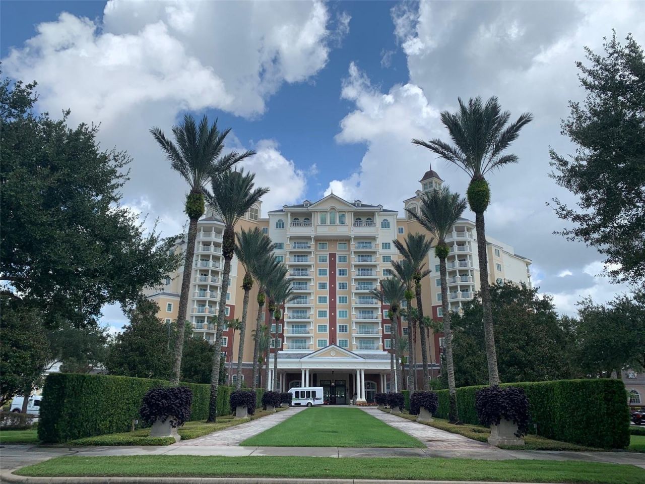 7593 Gathering Drive, Unit 301, Reunion, FL 34747 Main Photo